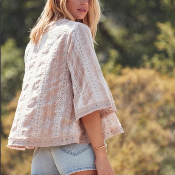 Tularosa Blush and Ivory Boho Top - Picture 4 of 12